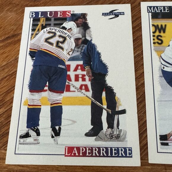 NHL Hockey Cards 12 Card Lot - Picture 10 of 13